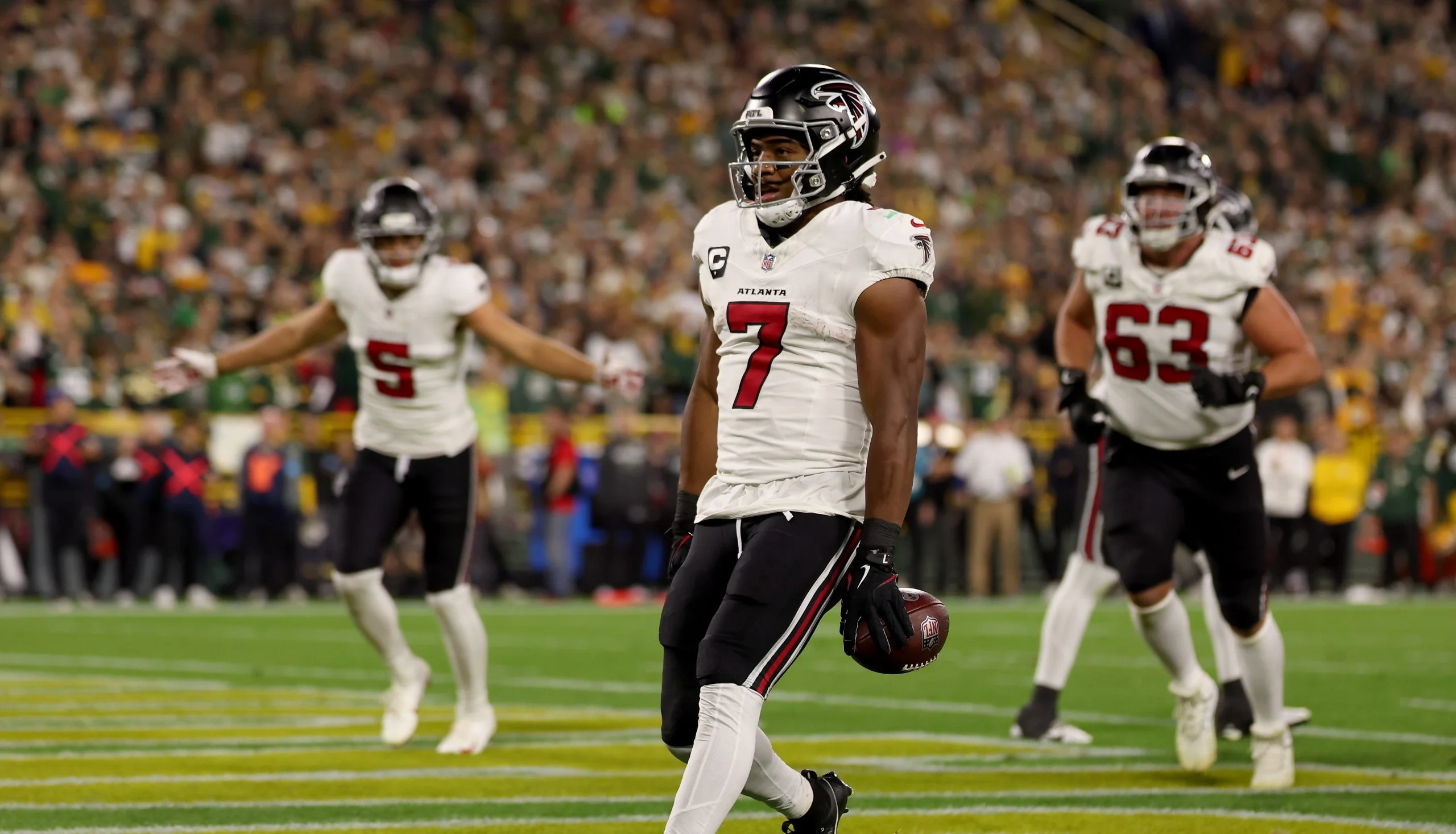 ProphetX Promo Code FOXSPORTS: Claim $75 in Bonuses for Monday Night Football or the MLB Playoffs